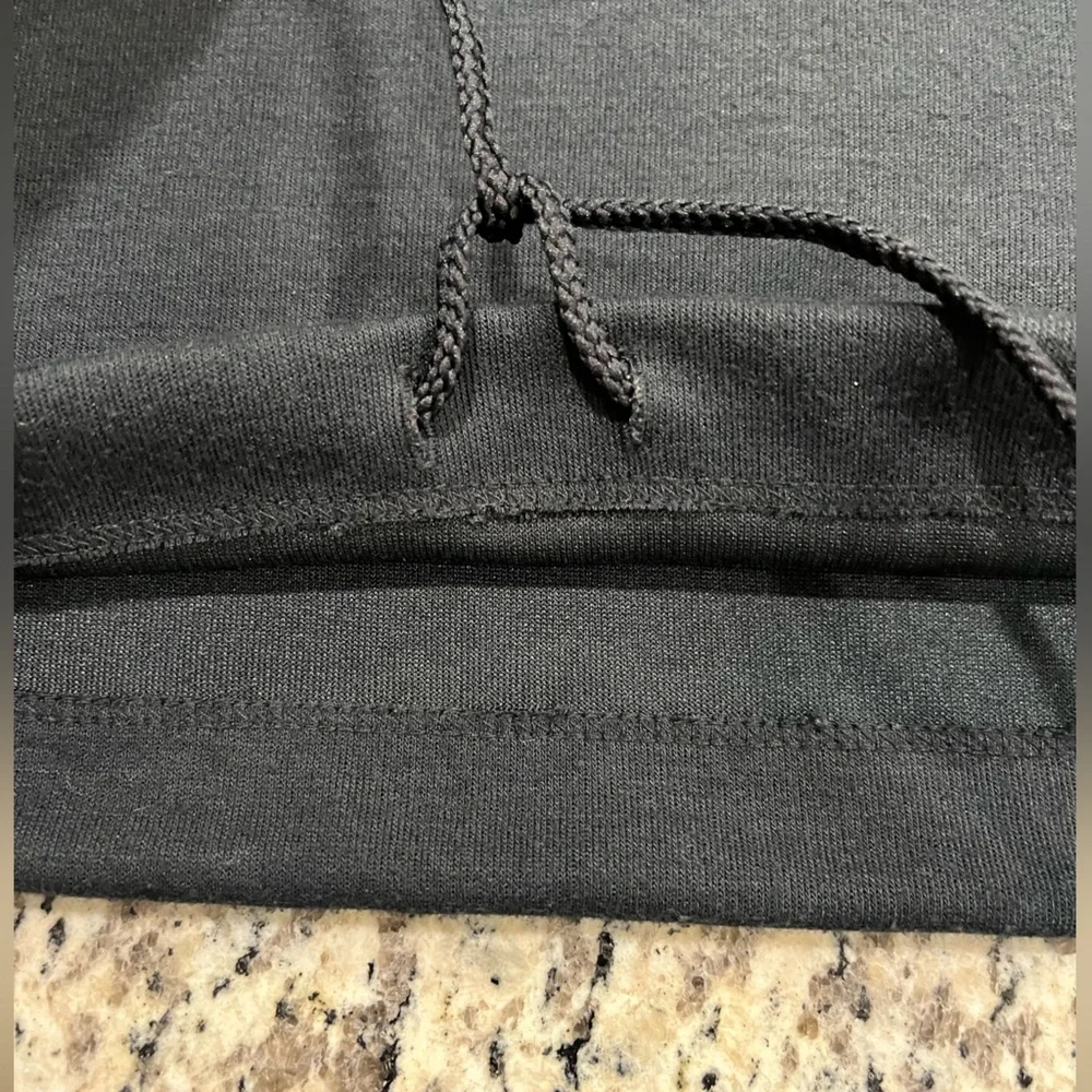 Nike Vintage Black Hoodie Drawstring Waist Girl’s Size Small 4-6 EUC